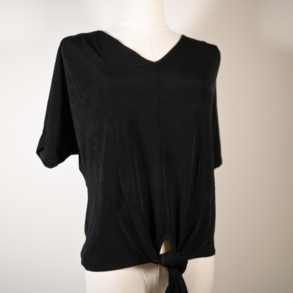 Chicos Black V-Neck Front Tie Short Sleeve Top Blouse Acetate Blend Women Size 0